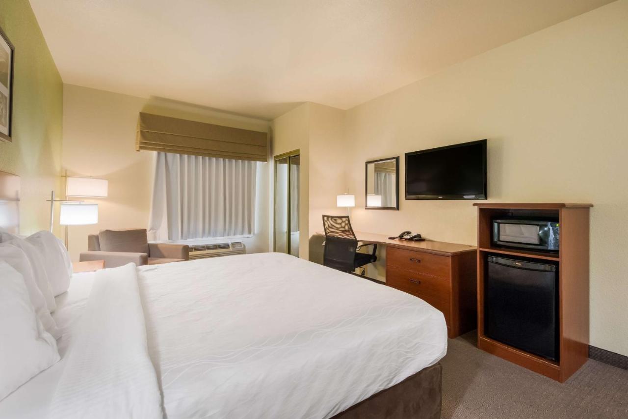 Surestay Plus Hotel By Best Western Near Seaworld San Antonio Exterior foto