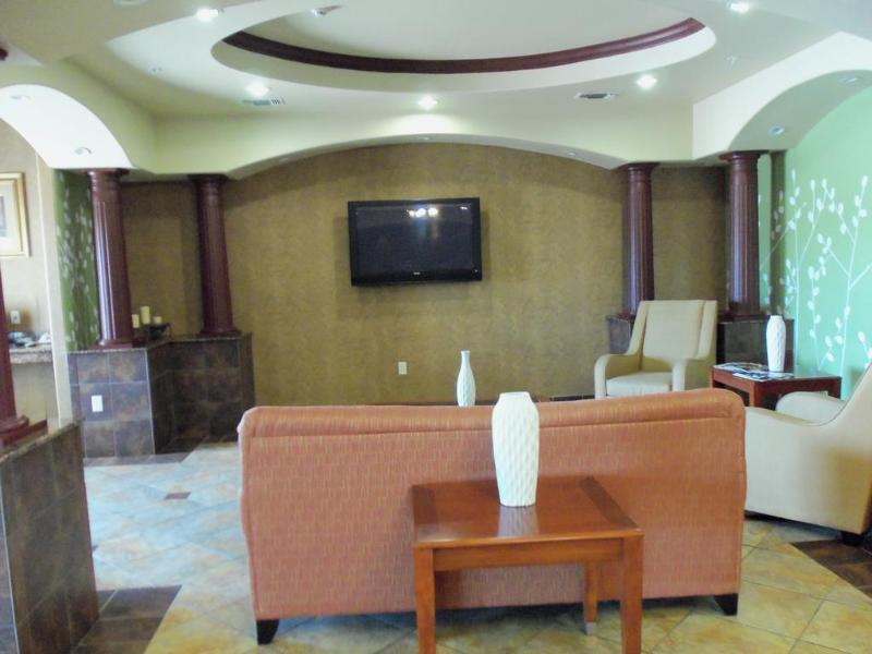 Surestay Plus Hotel By Best Western Near Seaworld San Antonio Exterior foto